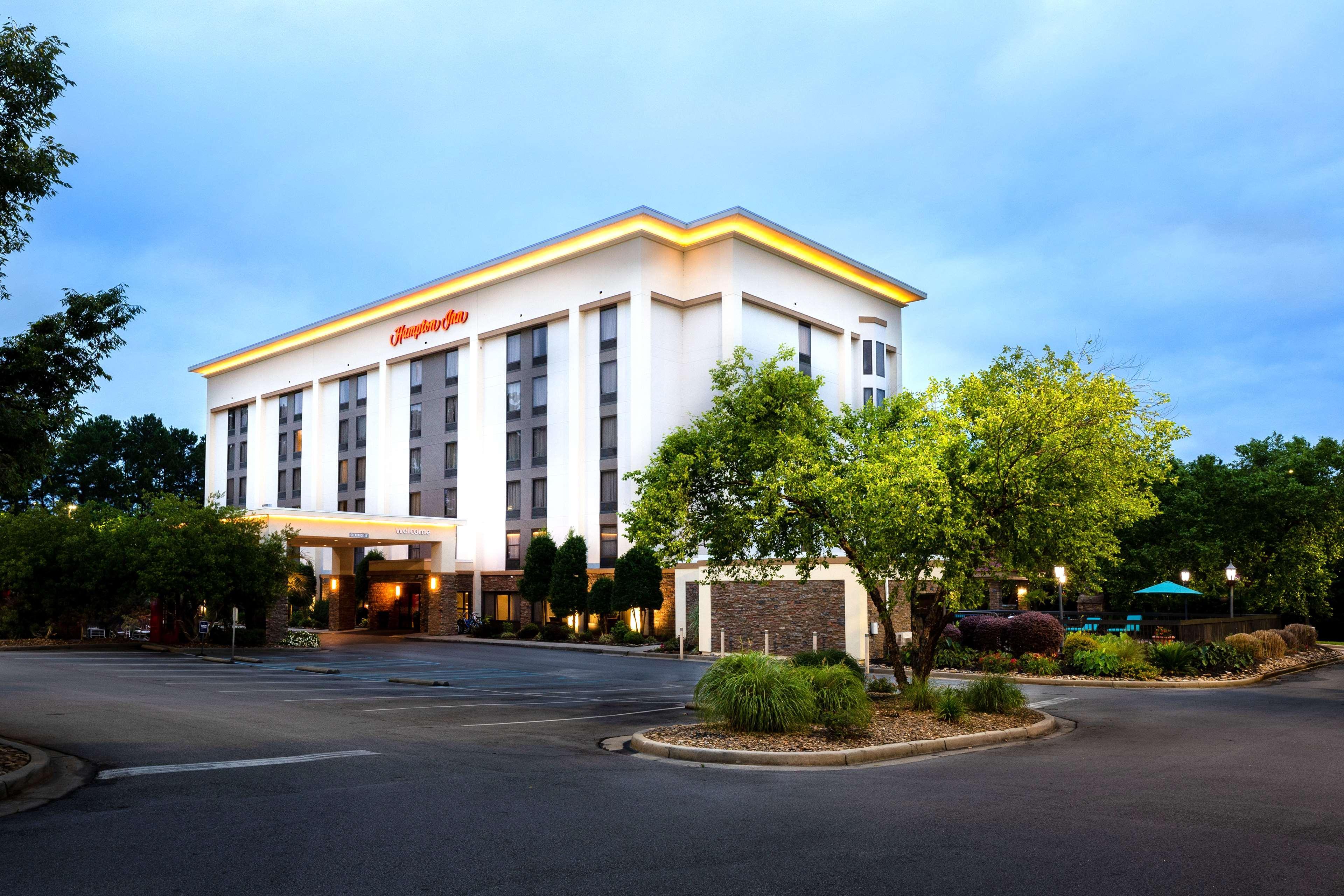 Hampton Inn Columbia I-26/Harbison Blvd Экстерьер фото