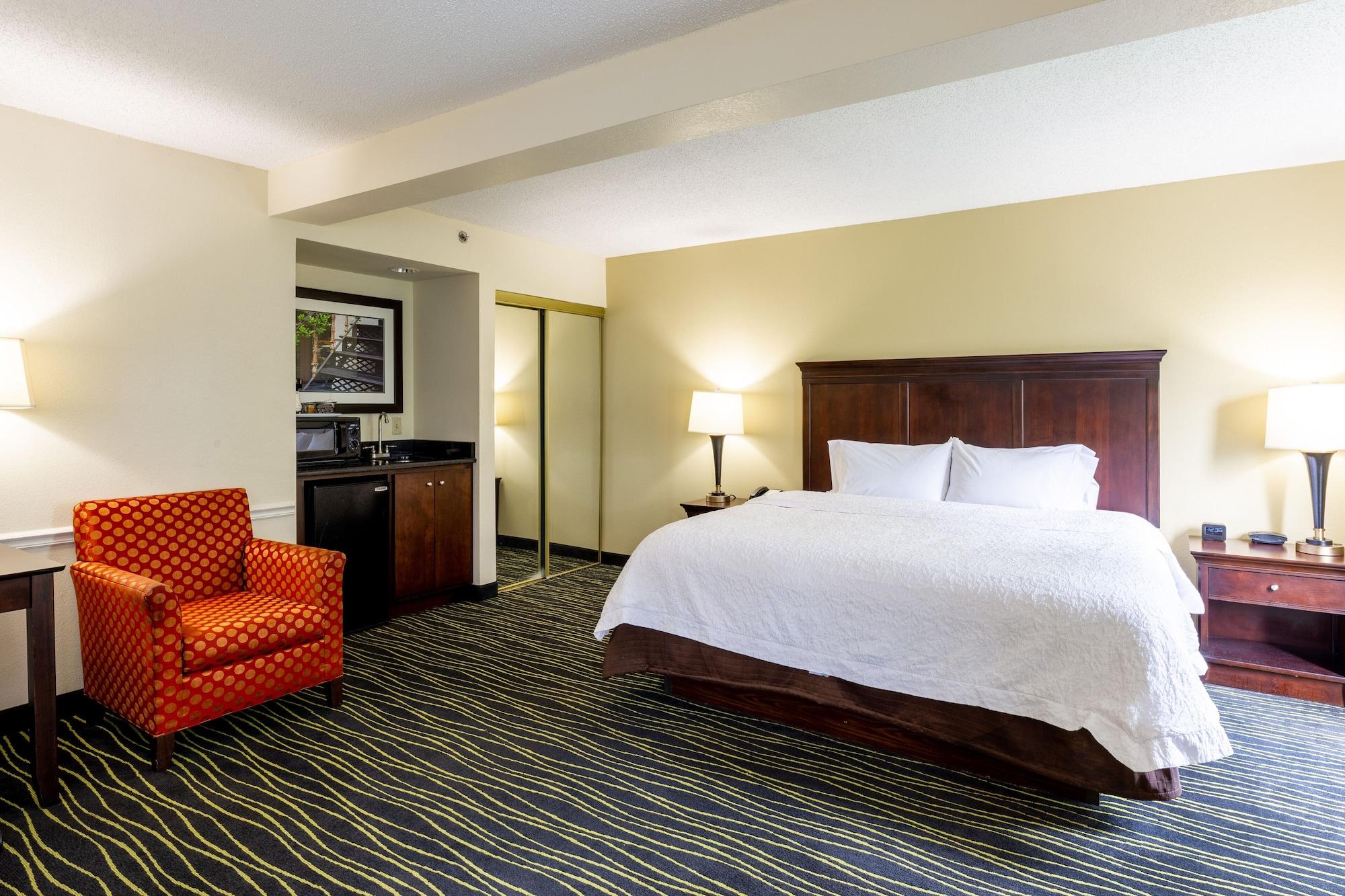 Hampton Inn Columbia I-26/Harbison Blvd Экстерьер фото