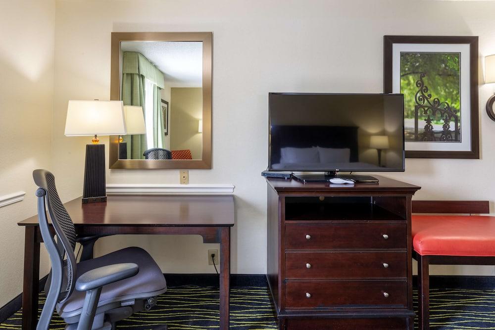 Hampton Inn Columbia I-26/Harbison Blvd Экстерьер фото