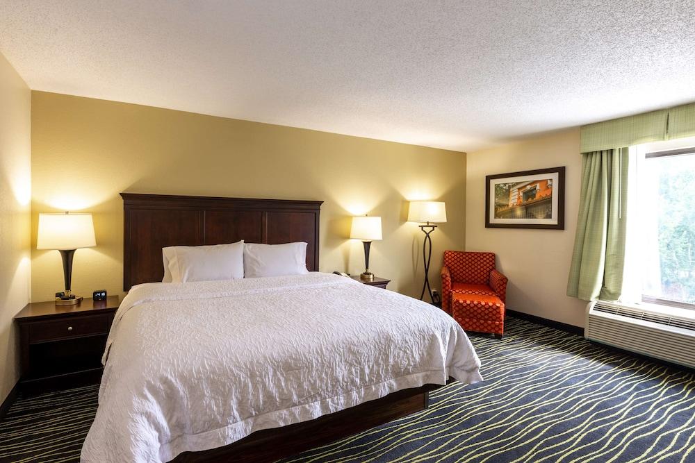 Hampton Inn Columbia I-26/Harbison Blvd Экстерьер фото