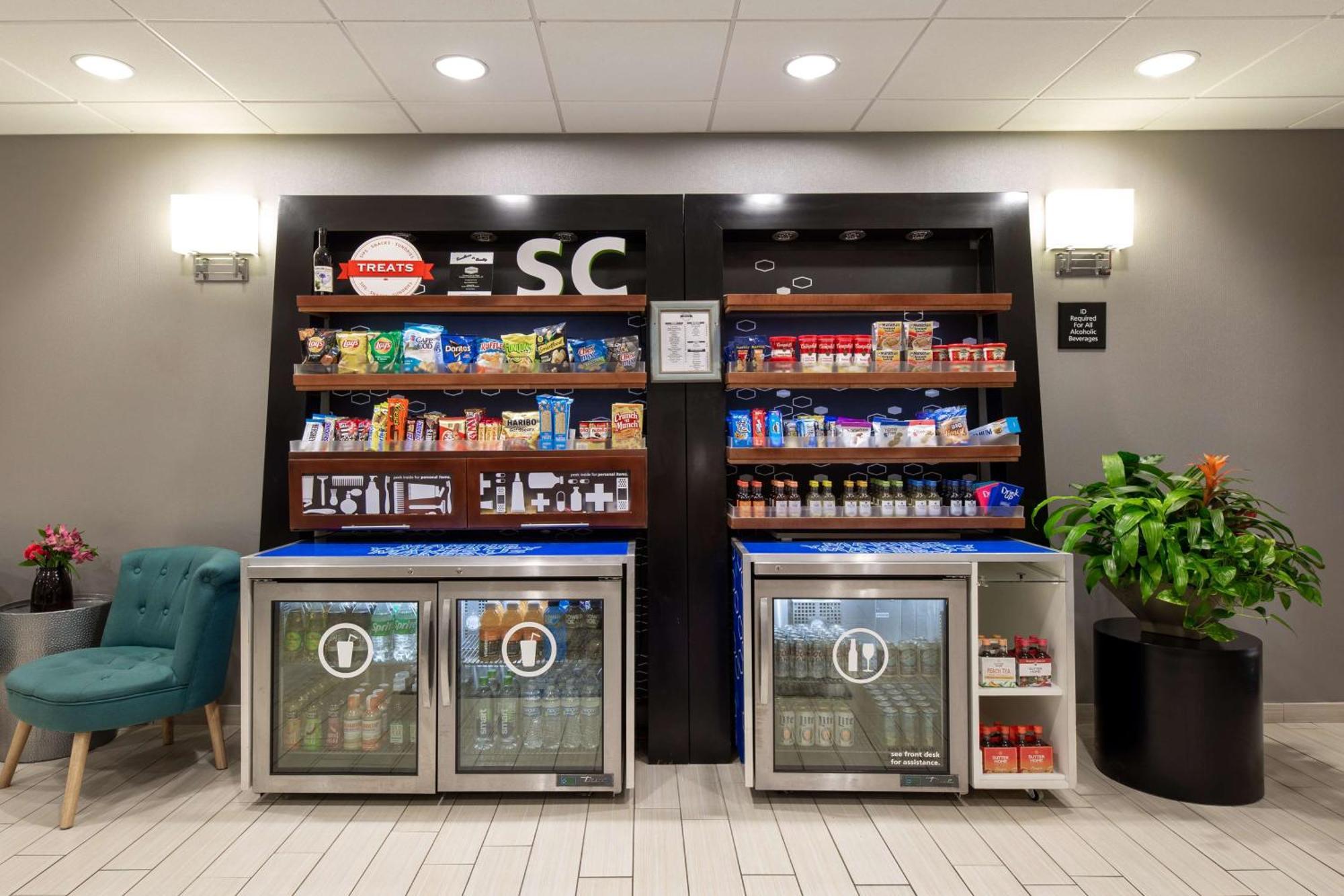 Hampton Inn Columbia I-26/Harbison Blvd Экстерьер фото