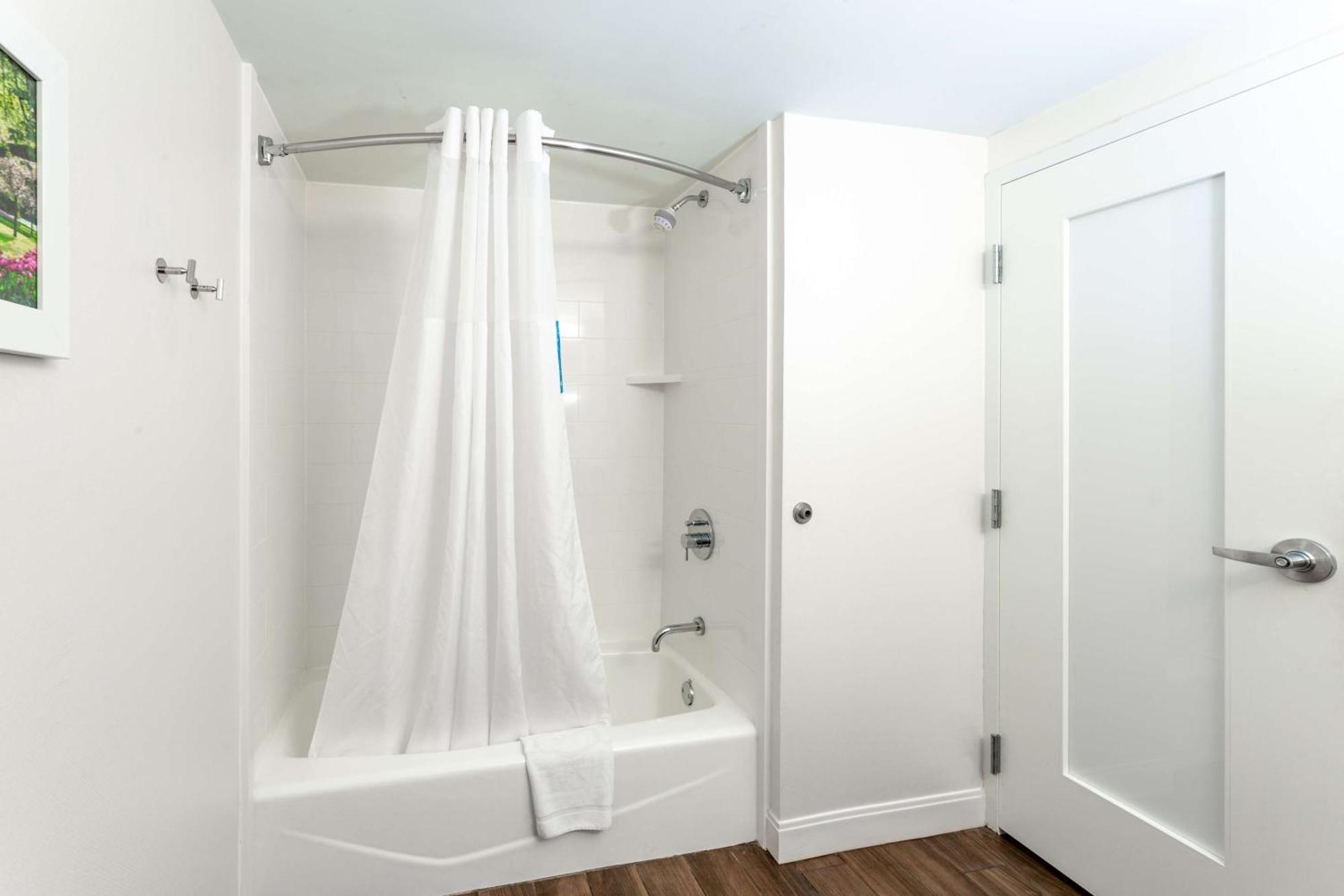 Hampton Inn Columbia I-26/Harbison Blvd Экстерьер фото