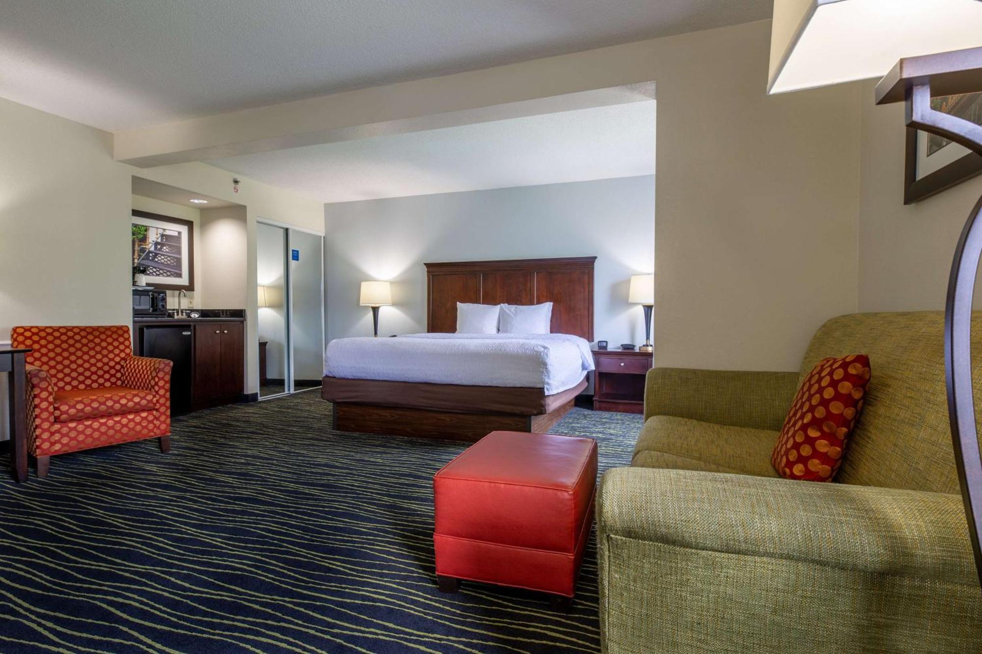 Hampton Inn Columbia I-26/Harbison Blvd Экстерьер фото